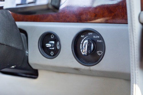 1996 Bentley Azure (LHD) Te koop (foto 54 van 169)