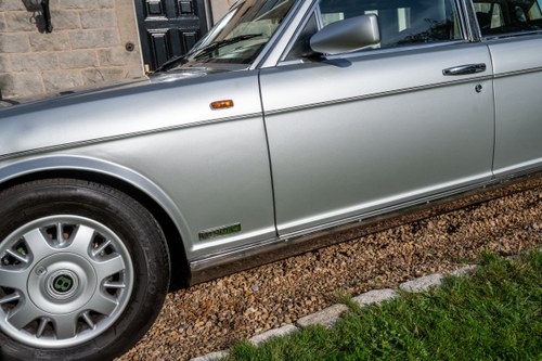 1995 Bentley Brooklands Limousine In vendita (immagine 95 di 148)