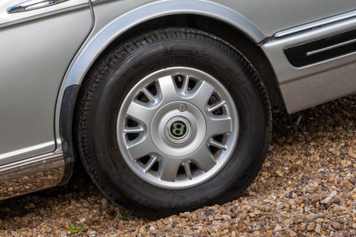 1995 Bentley Brooklands Limousine In vendita (immagine 15 di 148)