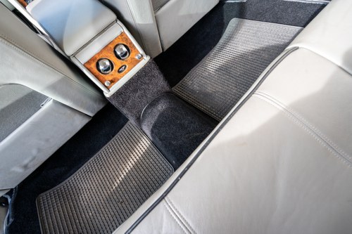 1995 Bentley Brooklands Limousine In vendita (immagine 47 di 148)