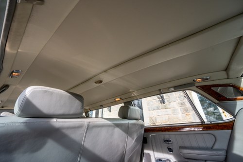 1995 Bentley Brooklands Limousine In vendita (immagine 60 di 148)
