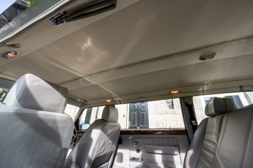 1995 Bentley Brooklands Limousine In vendita (immagine 61 di 148)