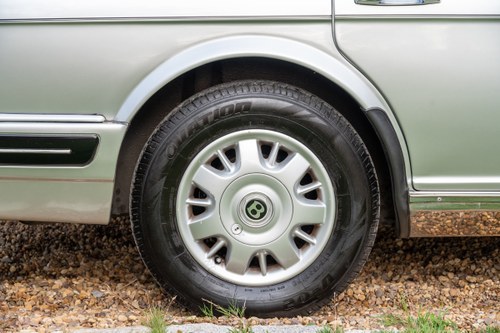 1995 Bentley Brooklands Limousine In vendita (immagine 16 di 148)