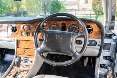 1995 Bentley Brooklands Limousine In vendita (immagine 26 di 148)