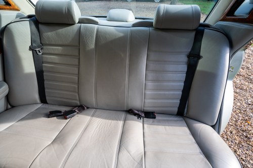 1995 Bentley Brooklands Limousine In vendita (immagine 55 di 148)