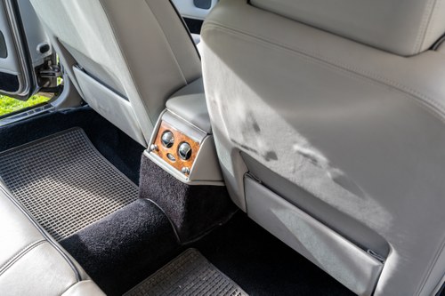 1995 Bentley Brooklands Limousine In vendita (immagine 49 di 148)