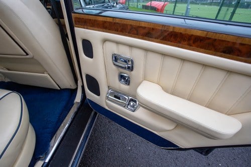 1994 Bentley Brooklands For Sale (picture 45 of 182)