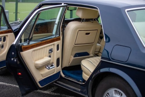 1994 Bentley Brooklands For Sale (picture 20 of 182)