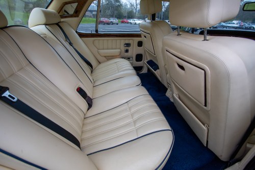 1994 Bentley Brooklands For Sale (picture 42 of 182)