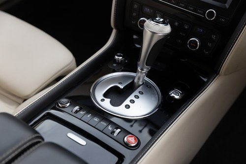 2012 Bentley Continental Flying Spur Speed zum Verkauf (Bild 52 von 219)