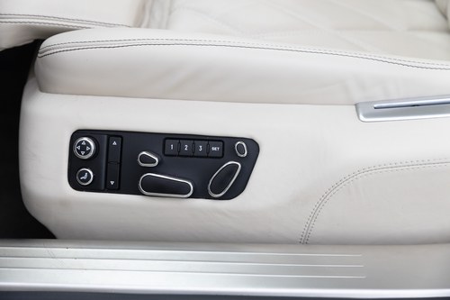 2012 Bentley Continental Flying Spur Speed zum Verkauf (Bild 48 von 219)