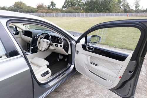 2012 Bentley Continental Flying Spur Speed zum Verkauf (Bild 29 von 219)
