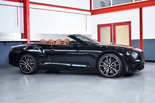 2020 Bentley Continental GT Convertible zum Verkauf (Bild 3 von 95)