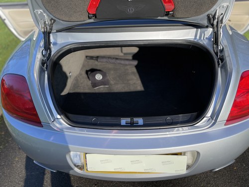 2005 Bentley Continental GT à vendre (picture 25 of 38)