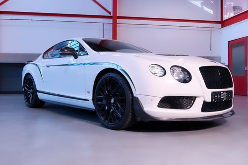 2015 Bentley Continental GT3-R zum Verkauf (Bild 5 von 76)