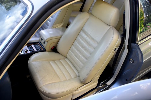 1993 Bentley Continental R zum Verkauf (Bild 31 von 159)