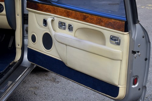 1993 Bentley Continental R zum Verkauf (Bild 55 von 159)