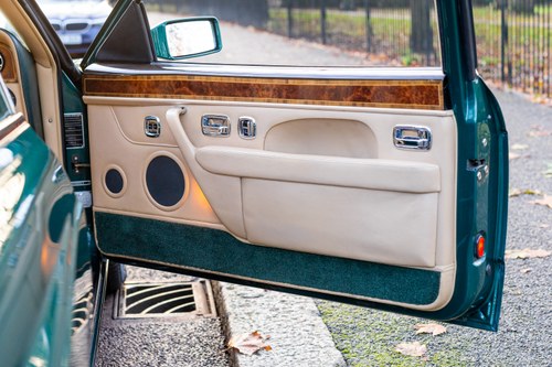 1997 Bentley Continental R Te koop (foto 74 van 215)