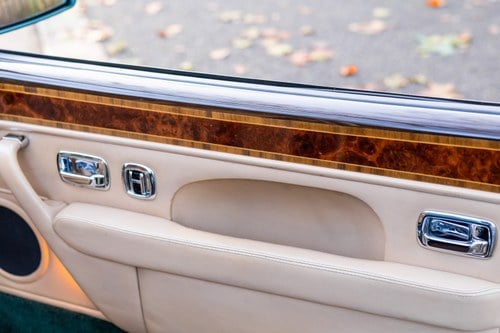 1997 Bentley Continental R Te koop (foto 77 van 215)