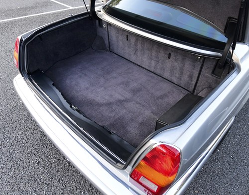 1998 Bentley Continental R Chatsworth Edition In vendita (immagine 42 di 93)