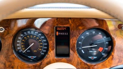 1998 Bentley Continental T Coupé à vendre (picture 18 of 206)