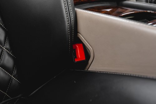 NO RESERVE - 2004 Bentley Continental W12 6.0 GT In vendita (immagine 72 di 174)