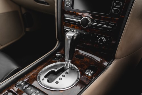 NO RESERVE - 2004 Bentley Continental W12 6.0 GT In vendita (immagine 56 di 174)