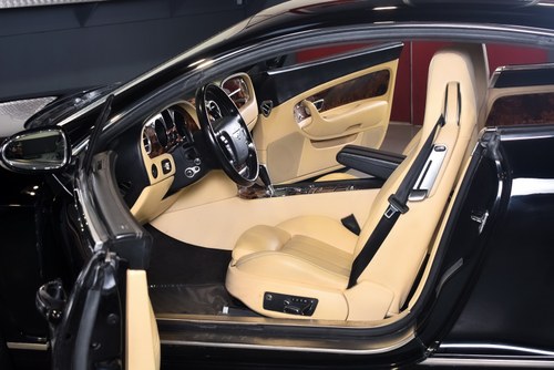 2006 Bentley Continental Coupé W12 LHD à vendre (picture 29 of 82)