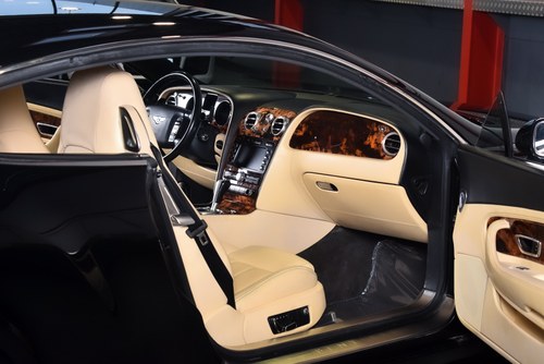 2006 Bentley Continental Coupé W12 LHD à vendre (picture 40 of 82)