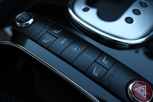 2015 Bentley Flying Spur In vendita (immagine 31 di 128)