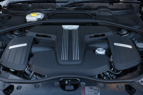 2015 Bentley Flying Spur In vendita (immagine 105 di 128)