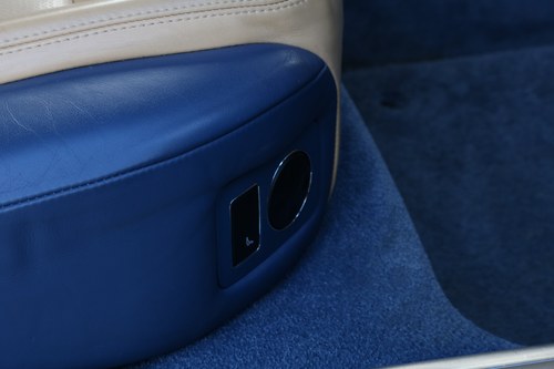 2005 Bentley Flying Spur Te koop (foto 46 van 123)