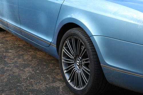 2005 Bentley Flying Spur Te koop (foto 80 van 123)