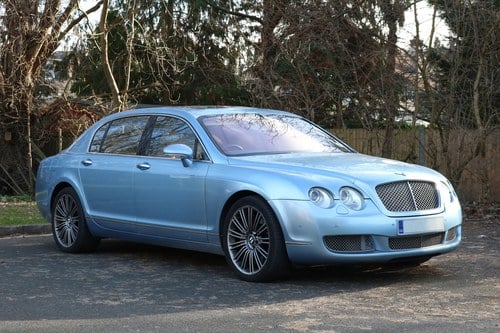 2005 Bentley Flying Spur Te koop (foto 5 van 123)