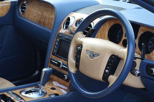 2005 Bentley Flying Spur Te koop (foto 16 van 123)