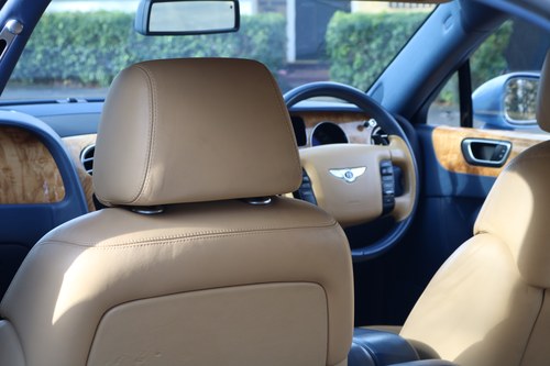 2005 Bentley Flying Spur Te koop (foto 33 van 123)