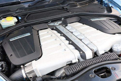 2005 Bentley Flying Spur Te koop (foto 92 van 123)