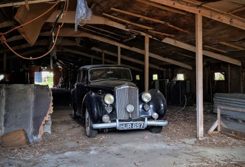 NO RESERVE - 1947 Bentley MK6 Barn Find à vendre (picture 3 of 55)