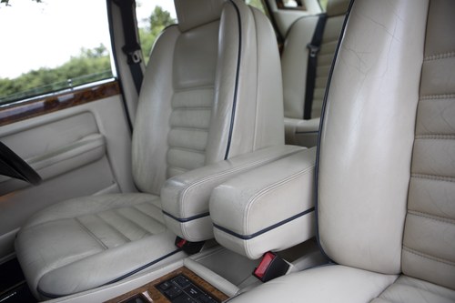 1990 Bentley Mulsanne S Te koop (foto 69 van 199)