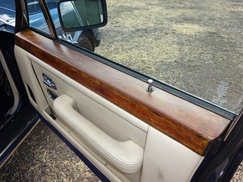 1986 Bentley Mulsanne Te koop (foto 29 van 188)