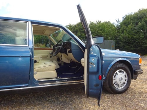 1986 Bentley Mulsanne Te koop (foto 24 van 188)