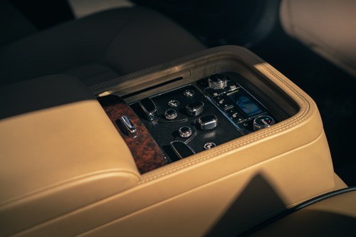 RESERVE LOWERED - 2011 Bentley Mulsanne In vendita (immagine 29 di 108)