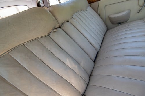 Bentley S2 Saloon zum Verkauf (Bild 51 von 170)