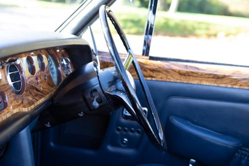 1970 Bentley T Series Drophead Coupé by Mulliner Park Ward For Sale (picture 34 of 166)