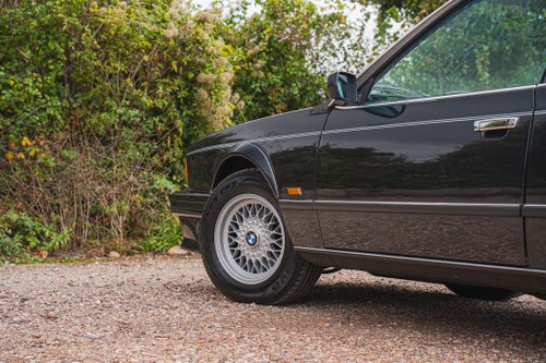 1989 BMW 635CSi (E24) zum Verkauf (Bild 157 von 234)