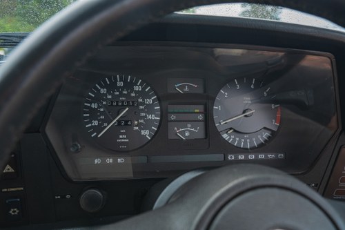 1989 BMW 635CSi (E24) zum Verkauf (Bild 41 von 234)