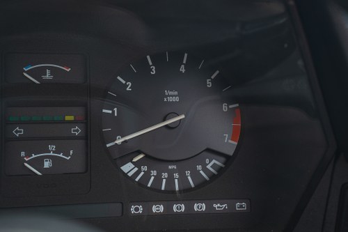 1989 BMW 635CSi (E24) zum Verkauf (Bild 44 von 234)