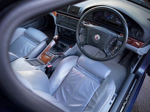 2000 BMW Alpina B10 3.3 Manual (E39) For Sale (picture 55 of 176)