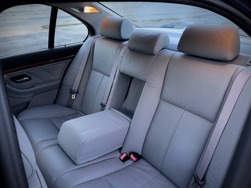 2000 BMW Alpina B10 3.3 Manual (E39) For Sale (picture 74 of 176)