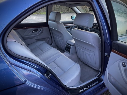 2000 BMW Alpina B10 3.3 Manual (E39) For Sale (picture 54 of 176)